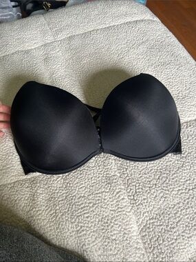 Frederick's of Hollywood Black Strapless Push-Up Bra